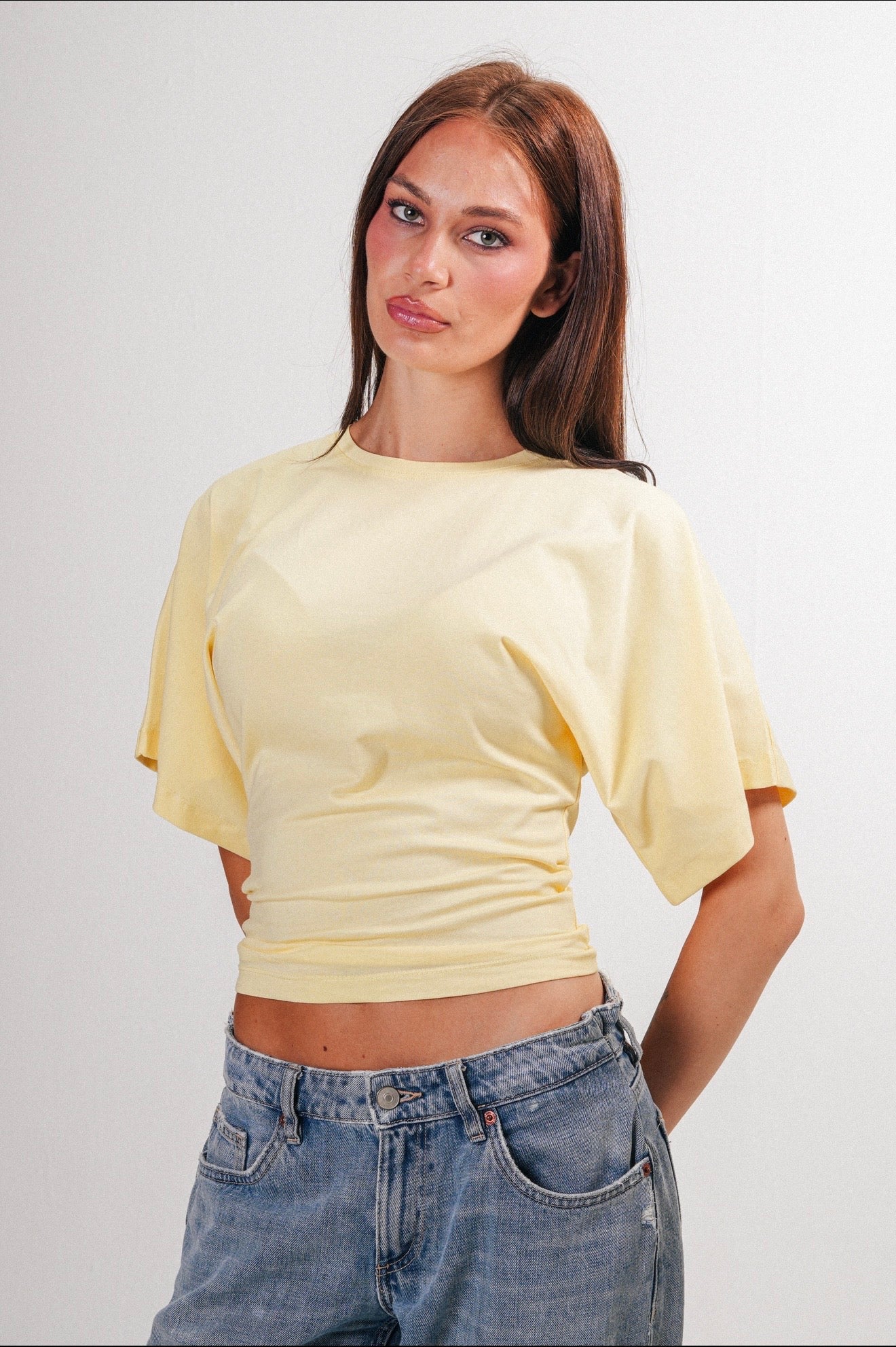 Fitted waist tee-butter yellow
