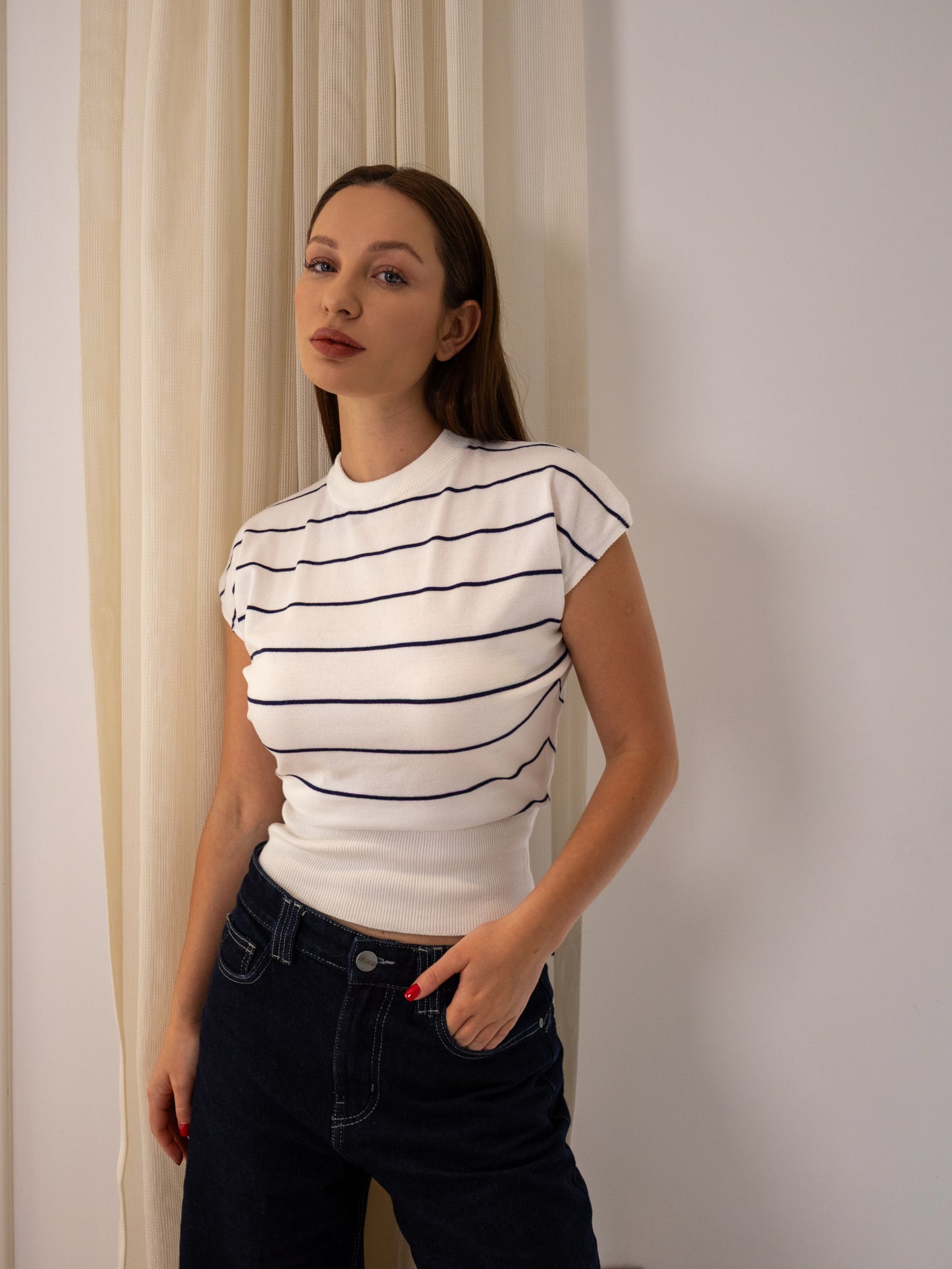 The cinch knit-navy striped