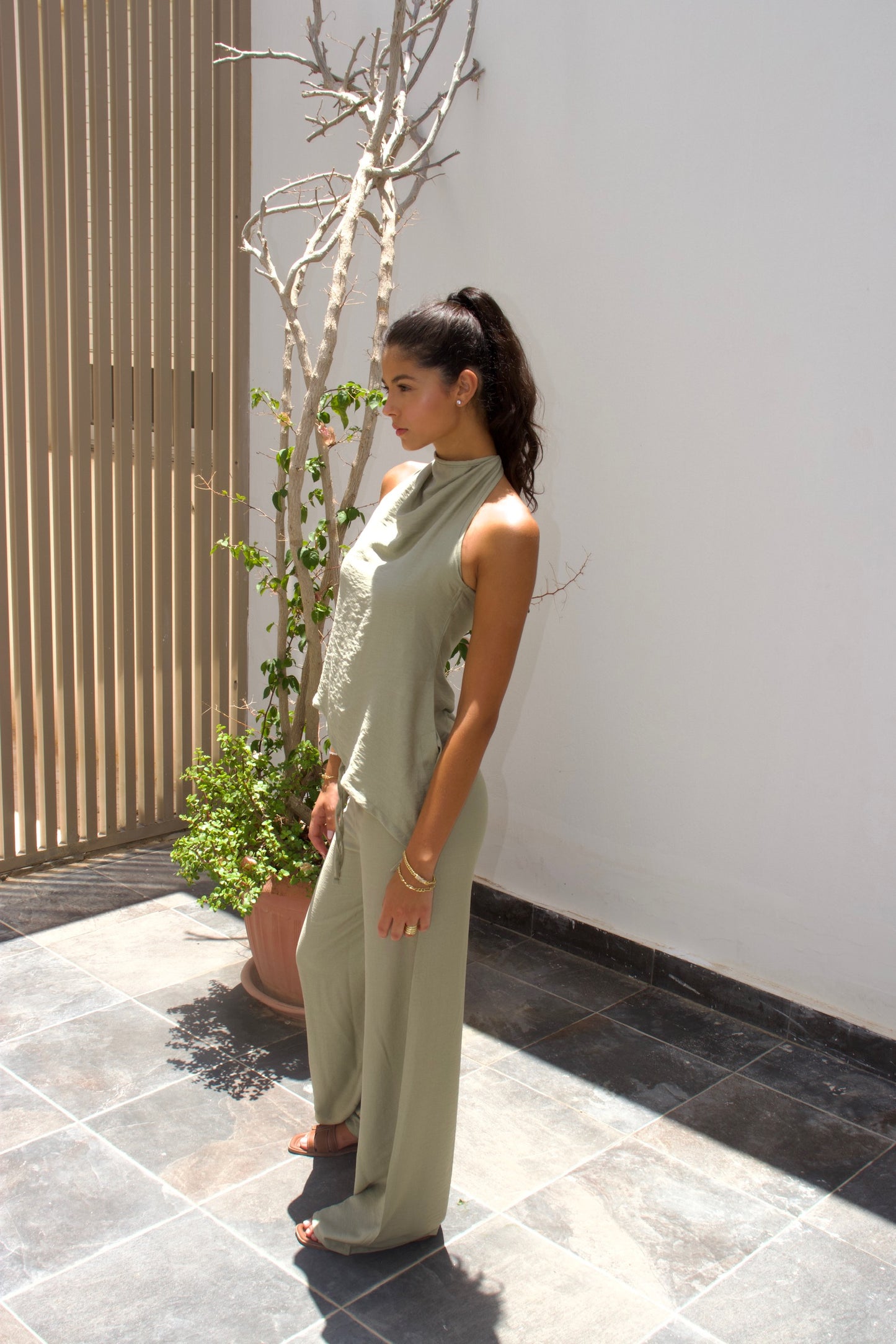 The halter set-olive