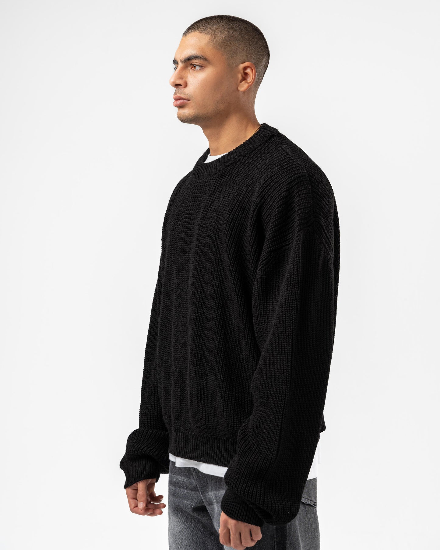 Knitted unisex crewneck