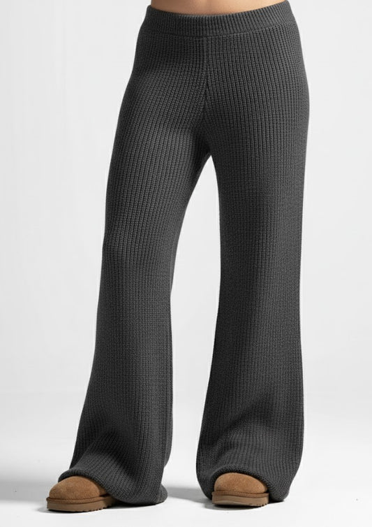 The cozy core pants-dark grey