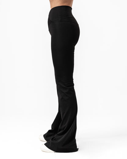Criss cross flared leggings- Black