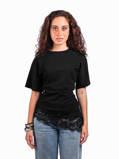 Short sleeve lace hem tee–Black