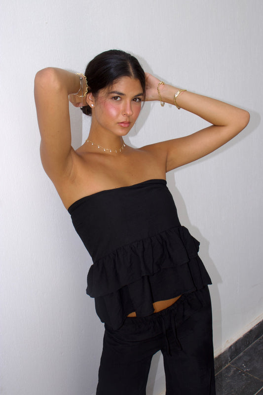 Ruffled top-black