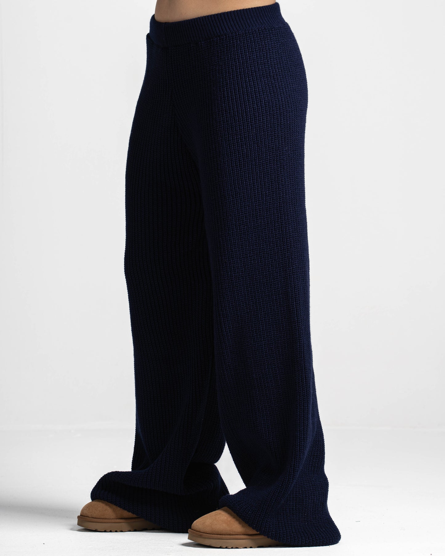 The cozy core pants-navy