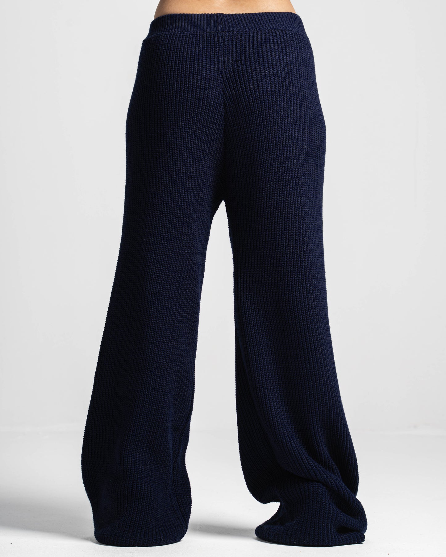 The cozy core pants-navy