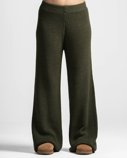 The cozy core pants-olive