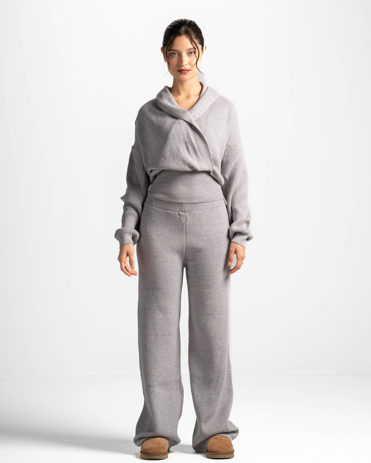 The criss cross set-grey