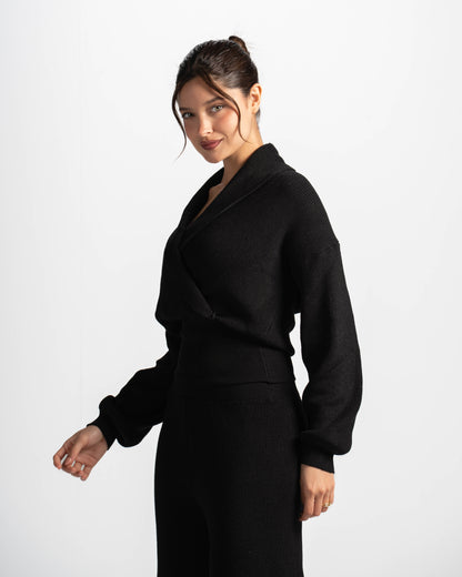 The criss cross top-black
