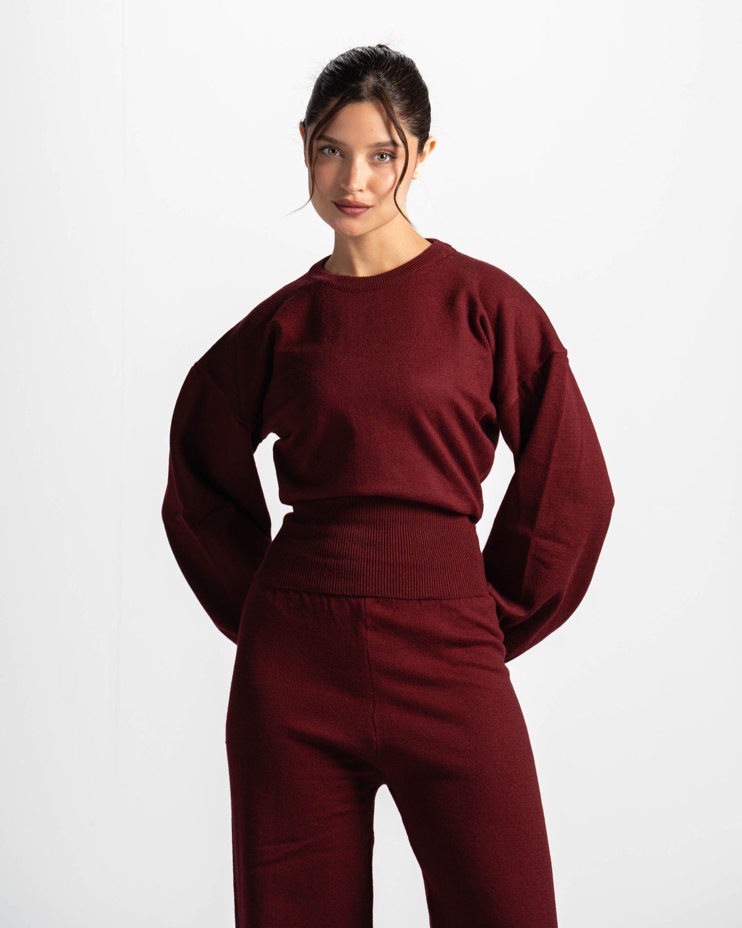 The sculpting knit top-burgundy